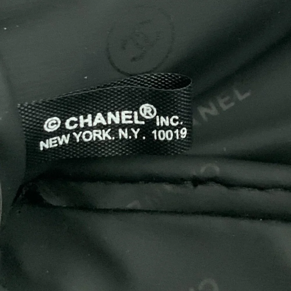 CHANEL Cosmetic Travel Pouches Make Up Bags - Picture 13 of 16